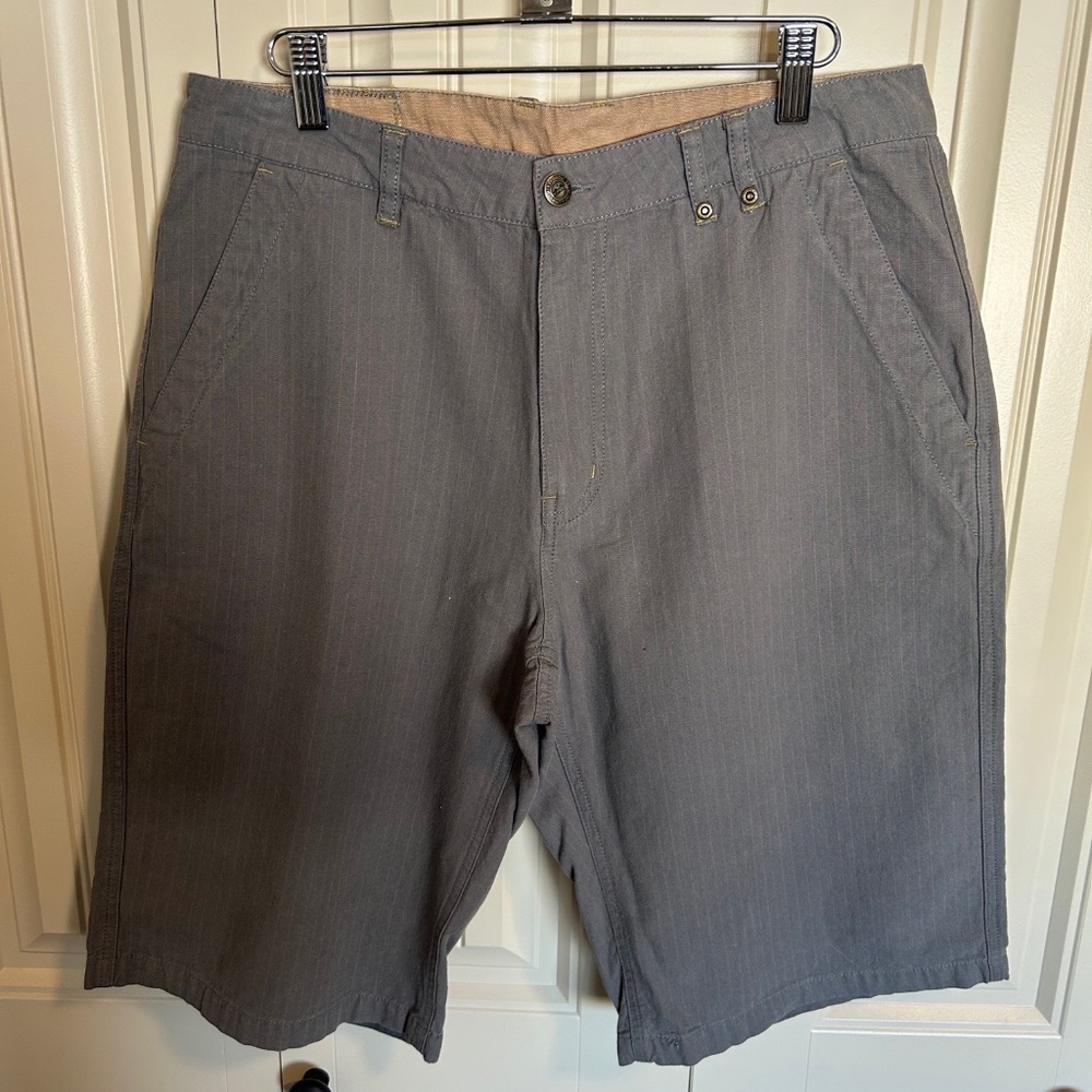 KAVU Men's Chuckanut Short, Gray Stripe, 34" waist